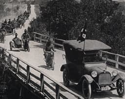 Birth of the Auto Industry